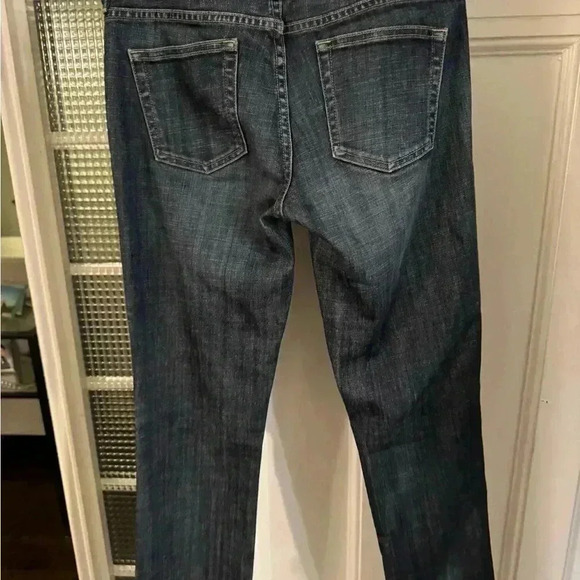 J crew Match stick boot cut jeans. Medium rise. Size 28 - Picture 2 of 10